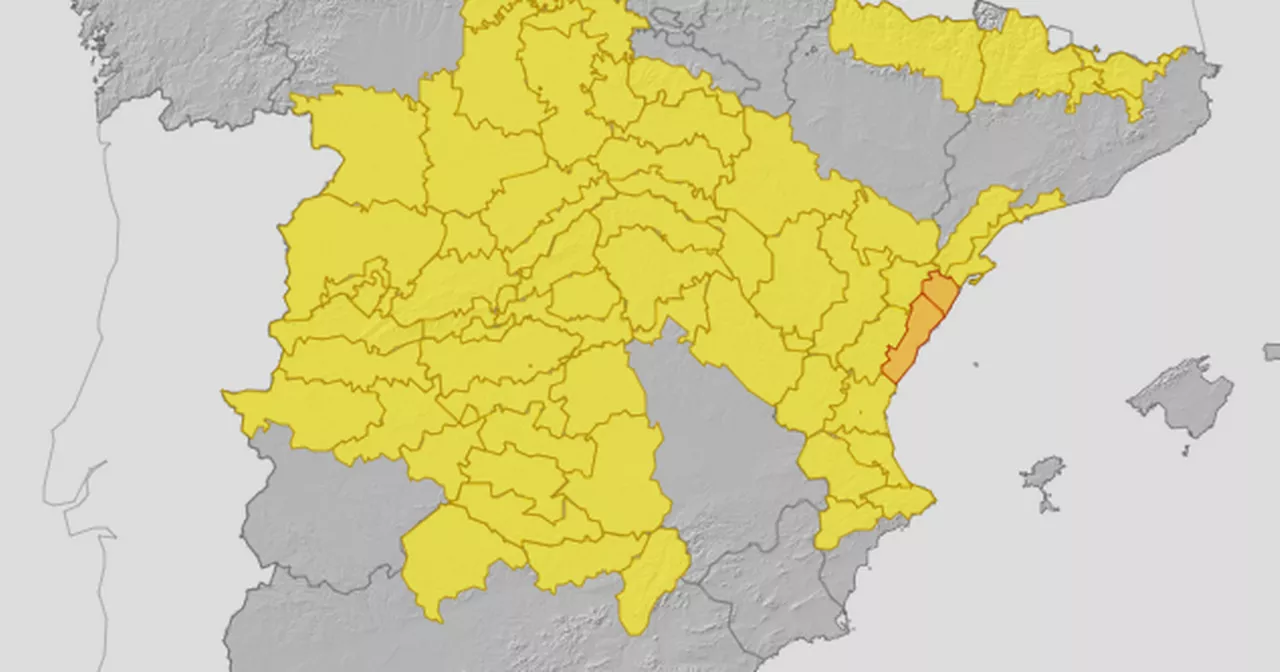 Alert for Irish holidaymakers as top destinations in Spain under heavy rain and storm warning