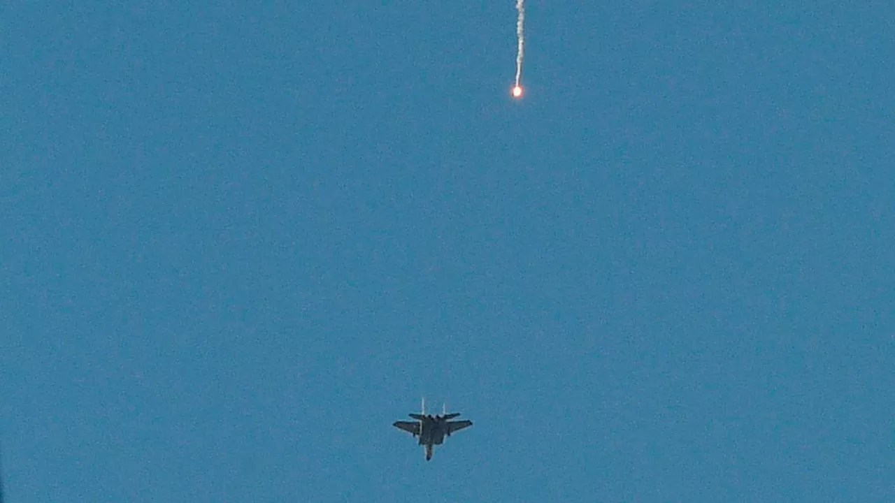 Attacken auf Raketenabschussrampen: Israels Luftwaffe fliegt erneut Angriffe im Libanon