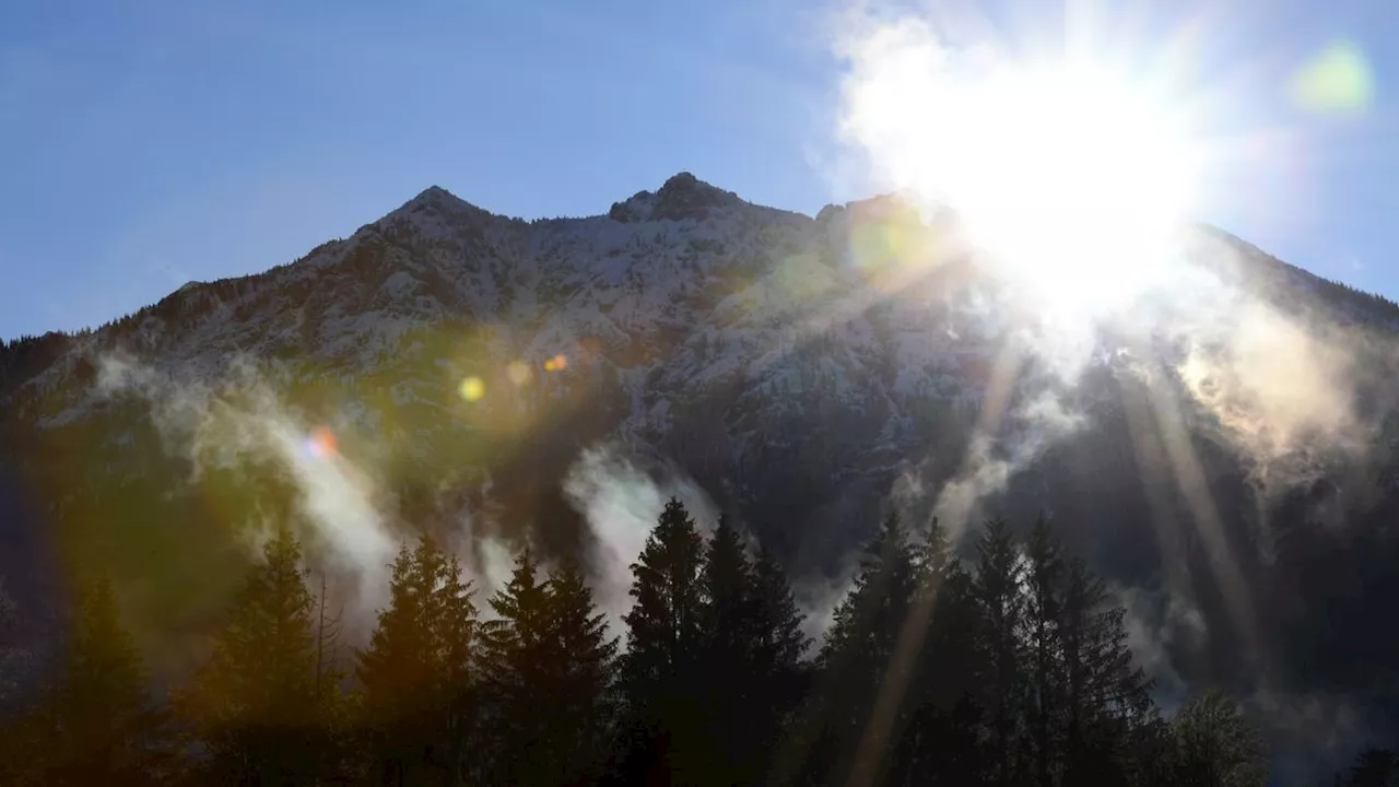 Österreichische Alpen: Von Lawine verschütteter Wanderer aus Deutschland tot geborgen