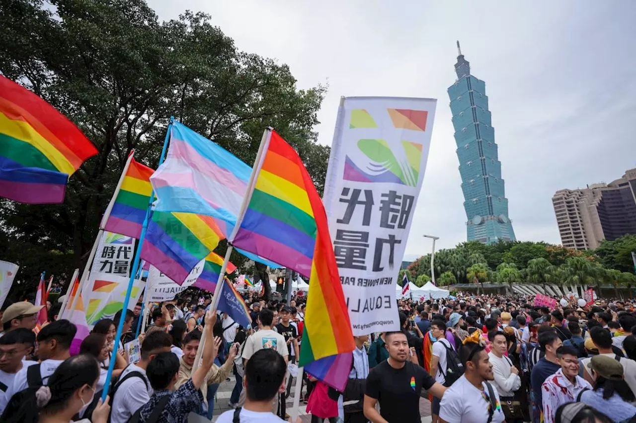 Taiwan recognizes same-sex marriages between Chinese, Taiwanese