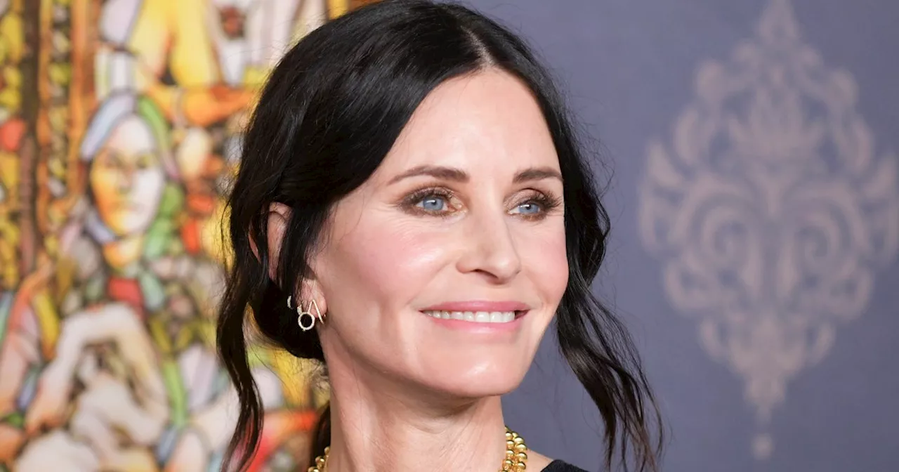 Courteney Cox's Diet and Workout Regimen At 60