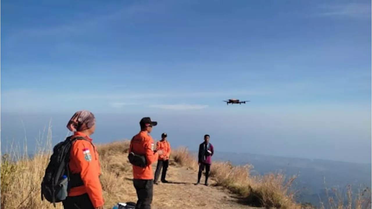 Gunakan Drone di Gunung Rinjani Kini Dikenai Tarif Rp 10 Juta