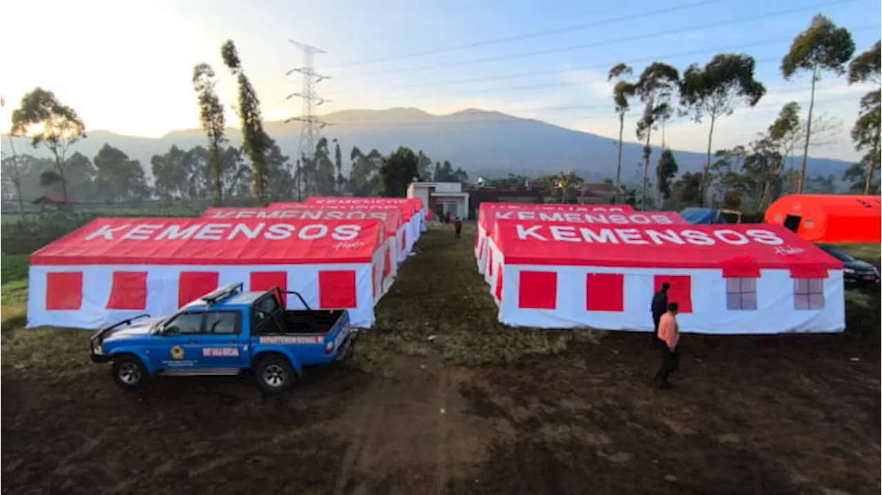 Kemensos Salurkan Berbagai Bantuan untuk Korban Gempa di Bandung