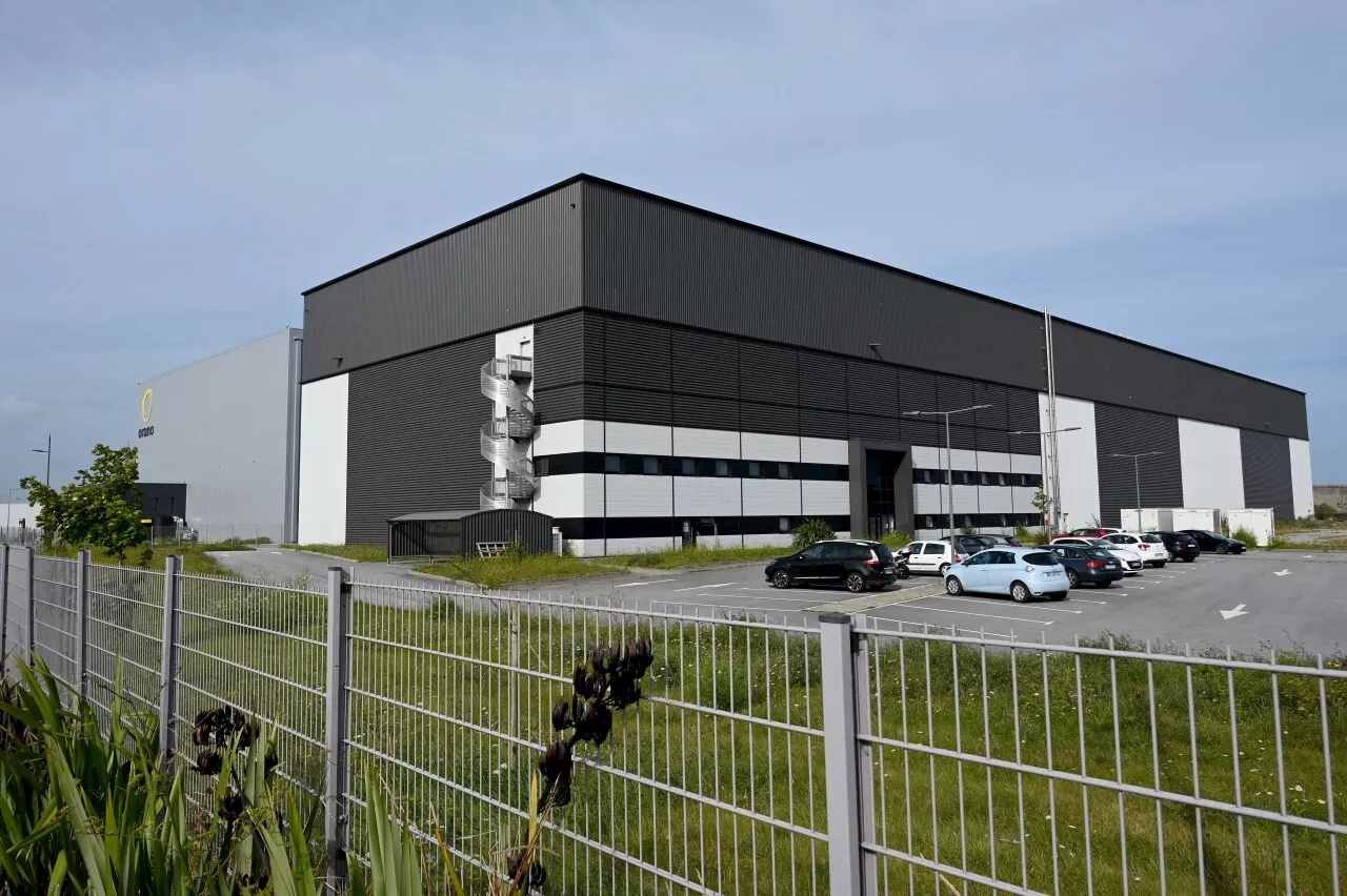 À Cherbourg, un bâtiment dans le viseur des Constructions Mécaniques de Normandie (CMN)