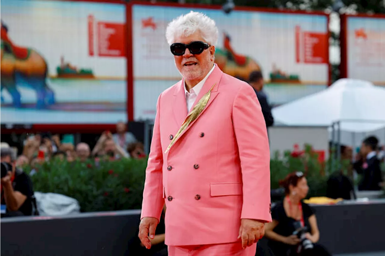 Almodovar: 'Io infantile, non accetto l'idea della fine'