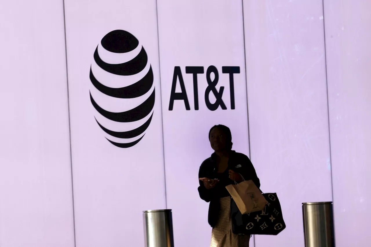 AT&T workers in Alabama, other southern states, remain on strike as Labor Day arrives