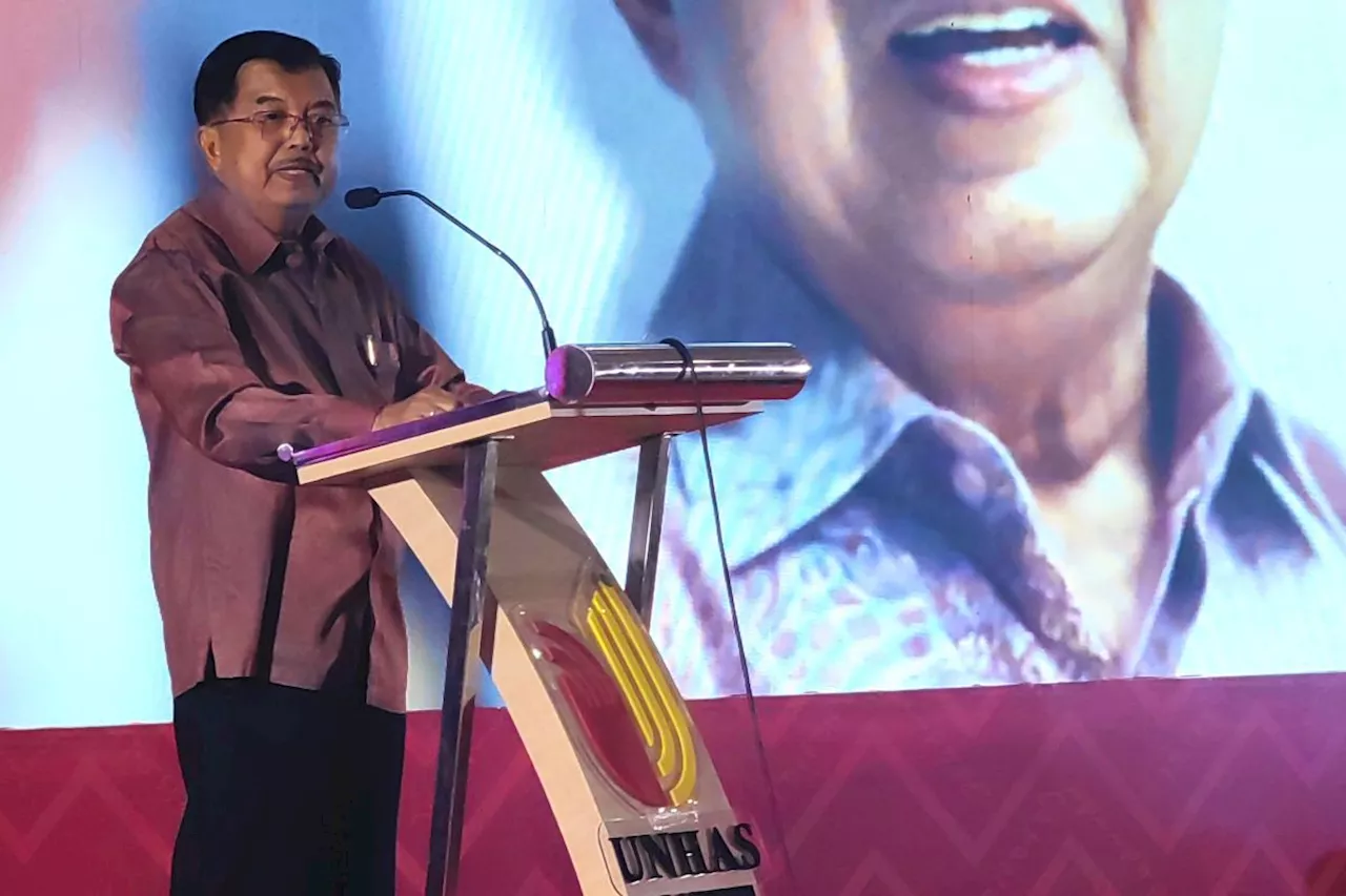 Jusuf Kalla imbau kedatangan Paus Fransiskus di Indonesia dihormati