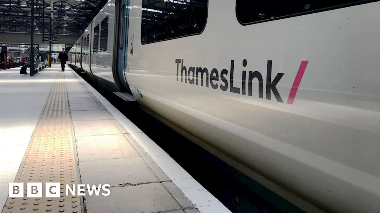 Broken rail at Hatfield causing major train disruption