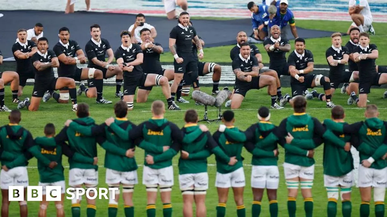 South Africa v New Zealand: SA Rugby apologise for 'highly regrettable' haka disruption