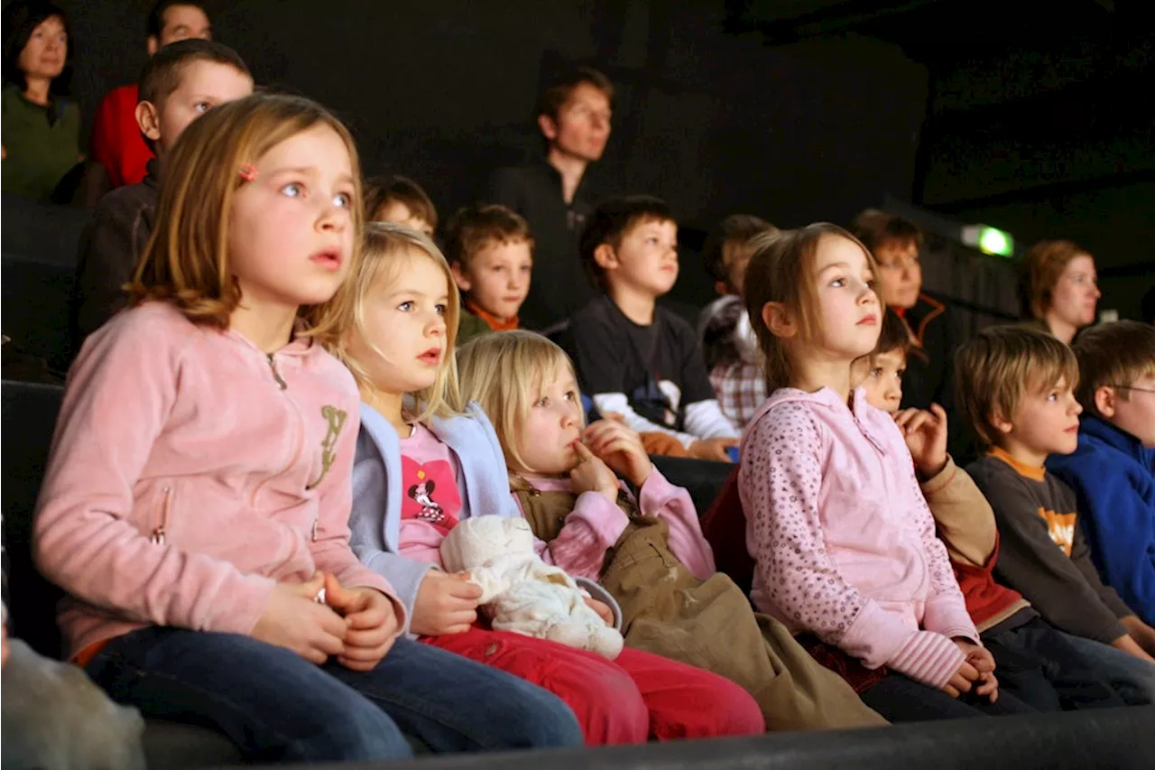 Theaterpflicht für Erstklässler in Berlin-Lichtenberg: Es darf teuer werden und wird sich lohnen