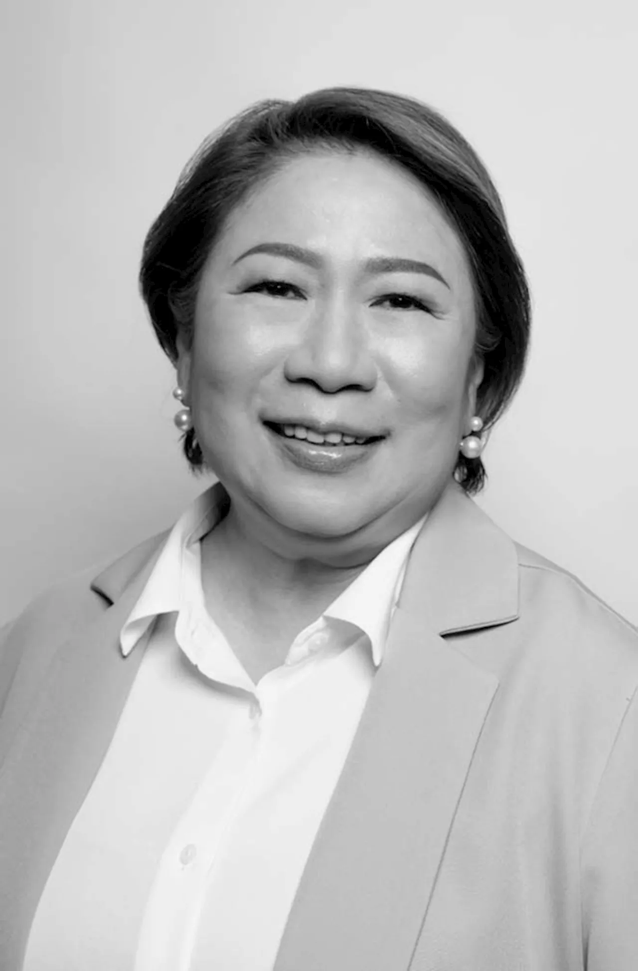 GMA Network senior vice president for entertainment group Lilybeth G. Rasonable