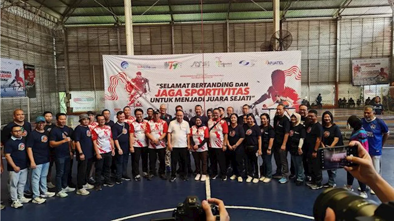 Menkominfo Buka Turnamen Futsal & Tenis Meja Hari Bhakti Postel ke-79