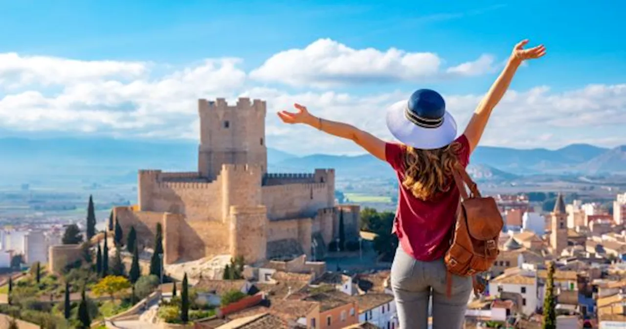 RÉCORD HISTÓRICO: más de 10 millones de turistas visitaron ESPAÑA en julio