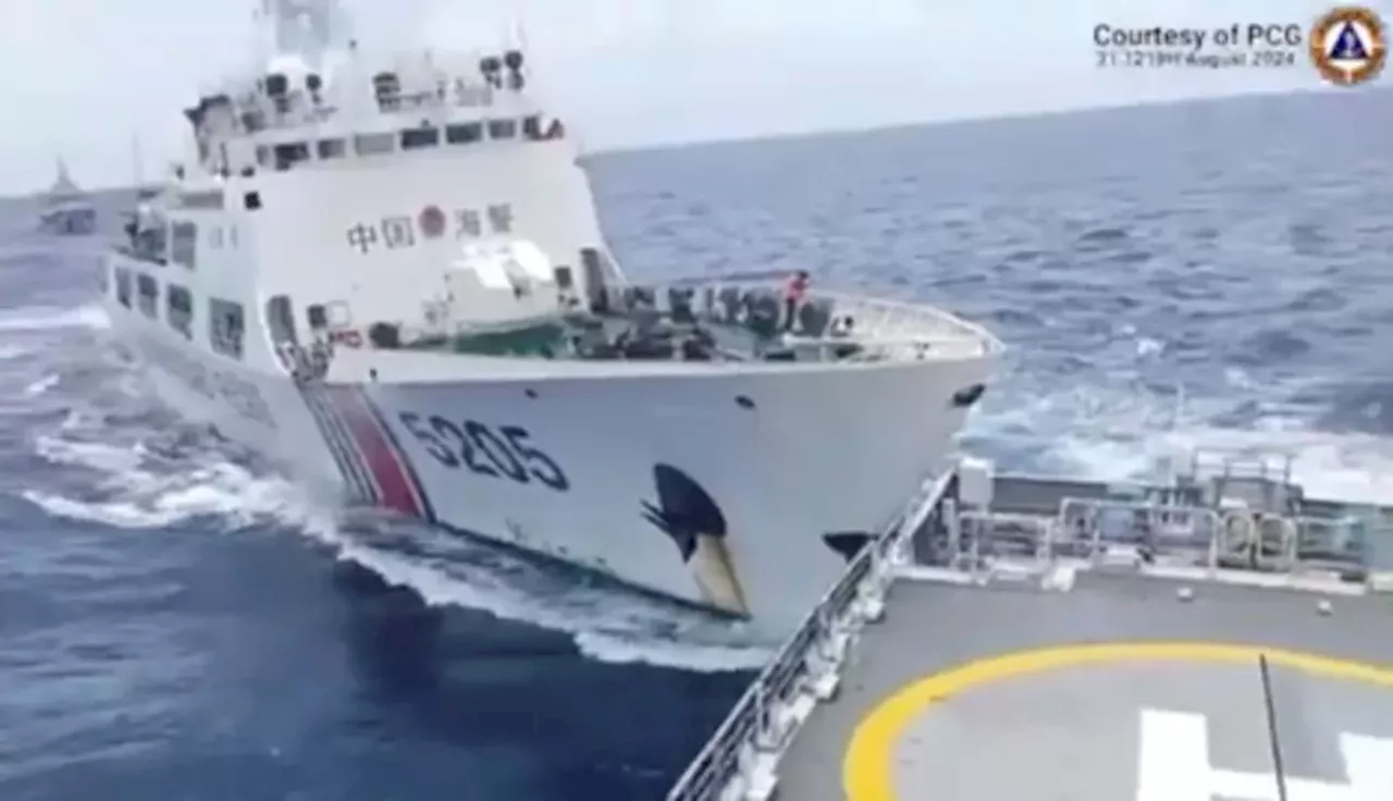 Chinese and Philippine ships collide as sides blame each other