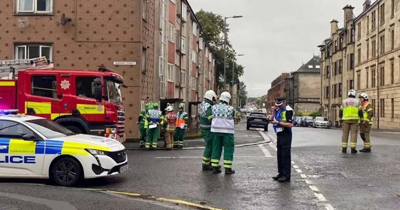 Emergency services swarm Paisley in emergency incident as public urged 'avoid the area'