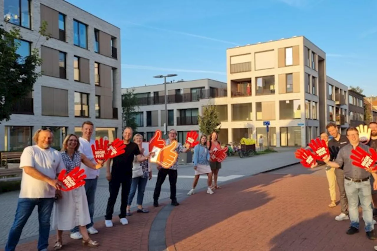 Vooruit geeft leerlingen en leraren high five op eerste schooldag: “Blijven investeren in veilige schoolomgevi