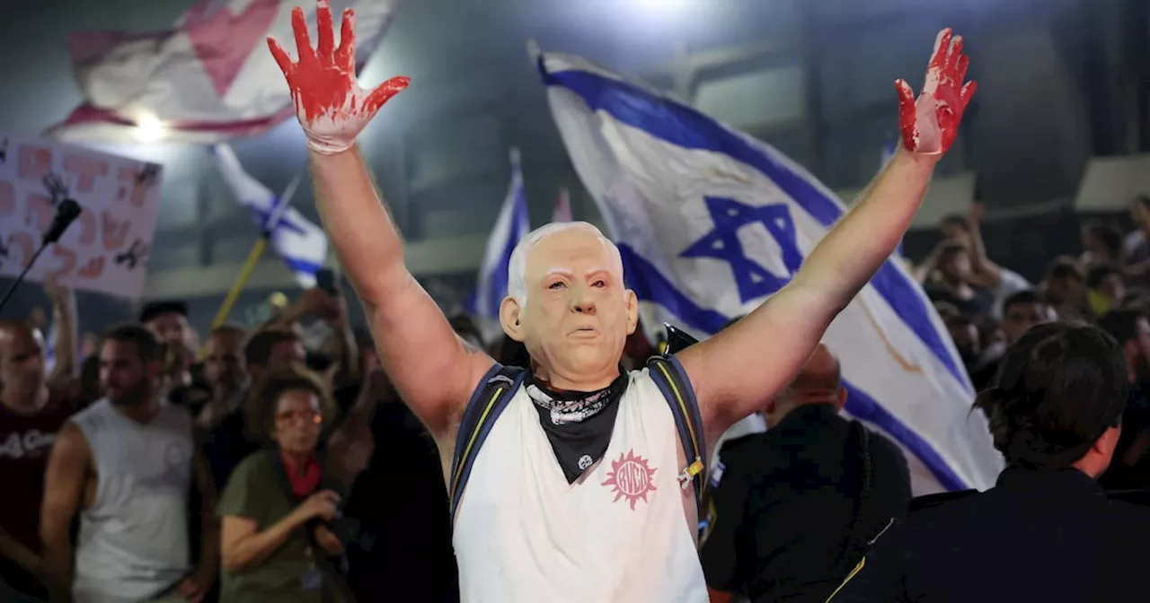 How much pressure is Netanyahu under as public clamours for hostage deal?