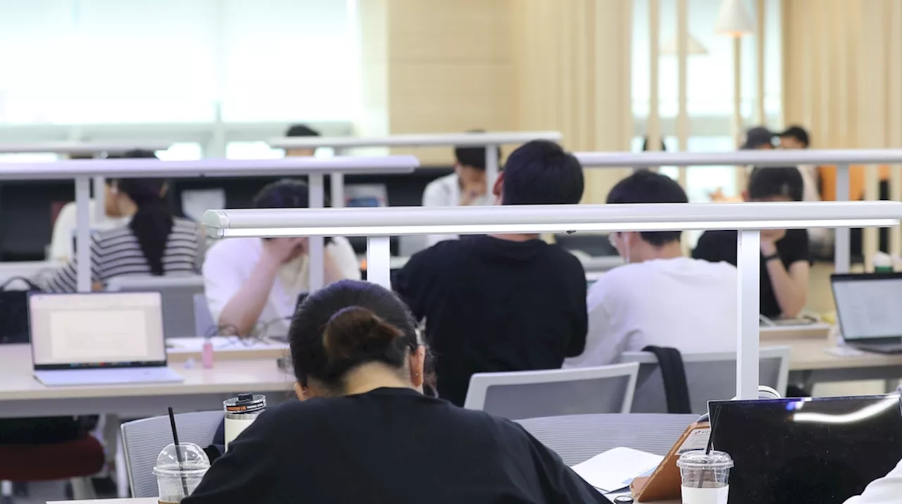 “한국 미래 책임질 귀하신 분들”…이공계 대학생 모시기 나선 삼전·하이닉스