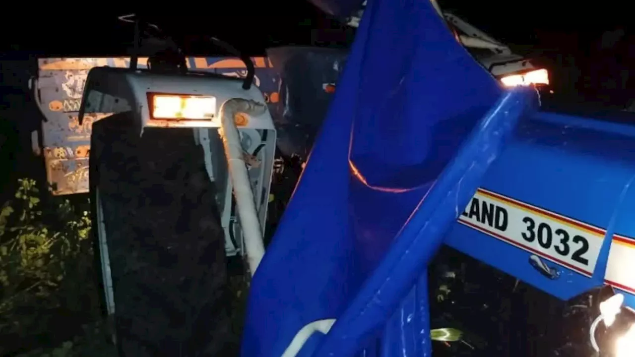 Damoh Accident: दमोह में श्रद्धालुओं से भरी ट्रैक्टर ट्रॉली पलटी, 4 की मौत, 20 गंभीर घायल, घूघस से जटाशंकर धाम आ रहे थे भक्त