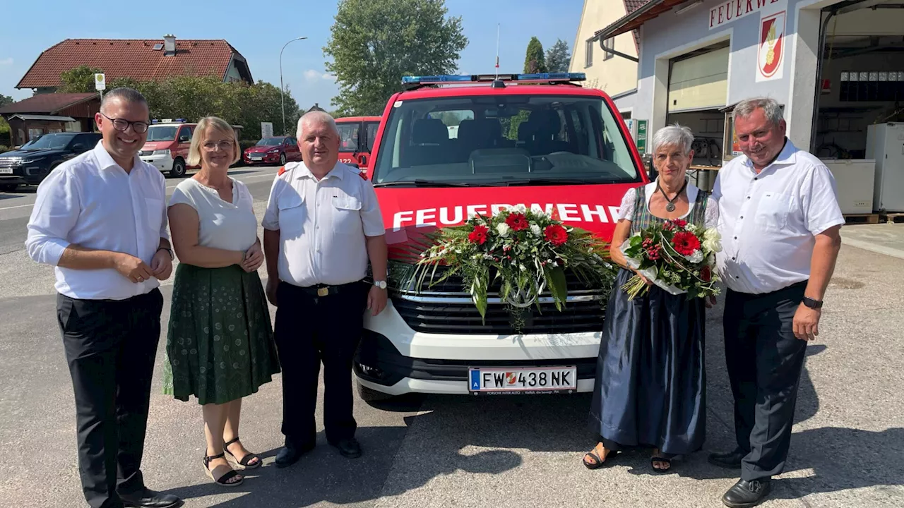 Föhrenauer Feuerwehr bekam zum 75er ein neues Auto