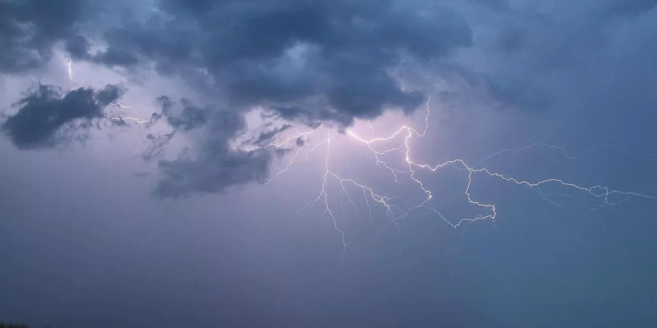 Amtliche Unwetterwarnung f&uuml;r Franken: Starkregen und Gewitter drohen