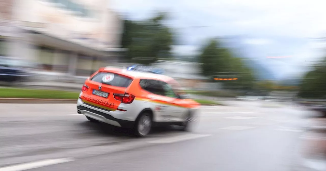 Kinder und Erwachsene nach Traktorunfall außer Lebensgefahr