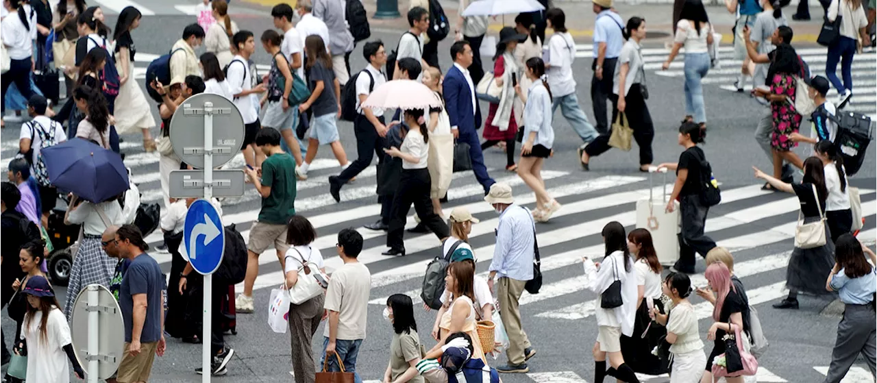 Japaner dissar kortare arbetstid – trots regeringens vädjanden