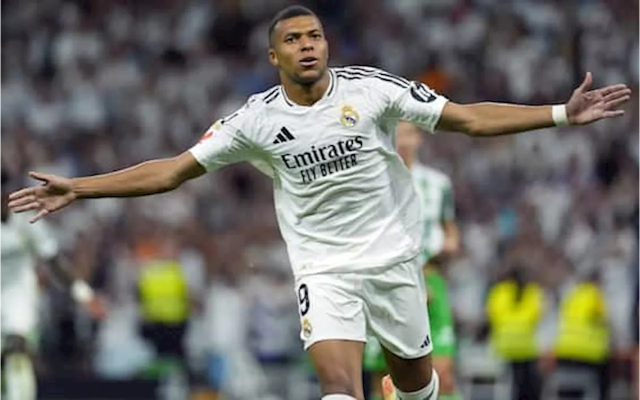 Real Madrid, Mbappé segna una doppietta: 'Che brividi, stare qui è un sogno'