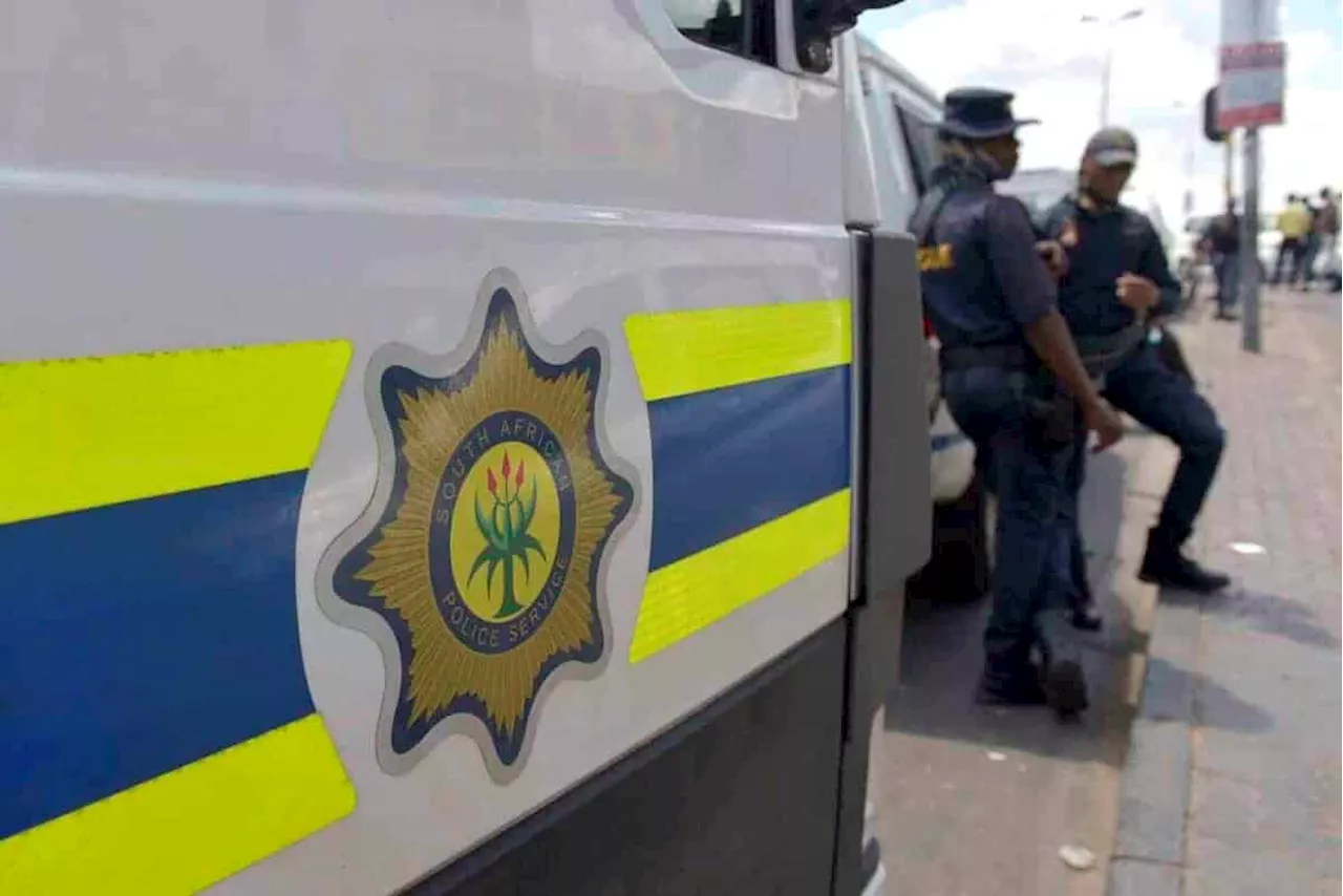 Cop uses Saps vehicle to help sell buddy’s herbs and Viagra [VIDEO]