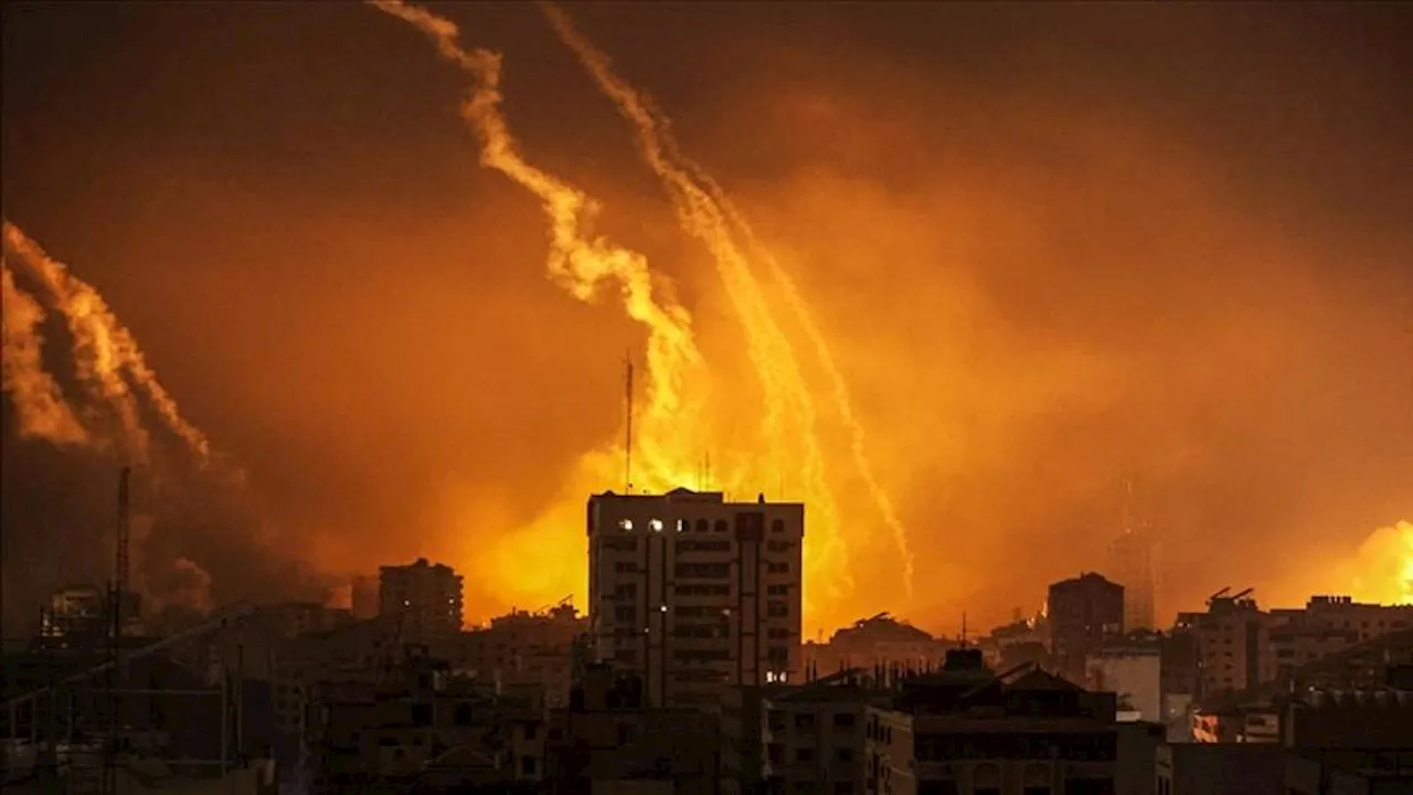 Live blog: Israel bombs residential area in Gaza, killing Palestinians