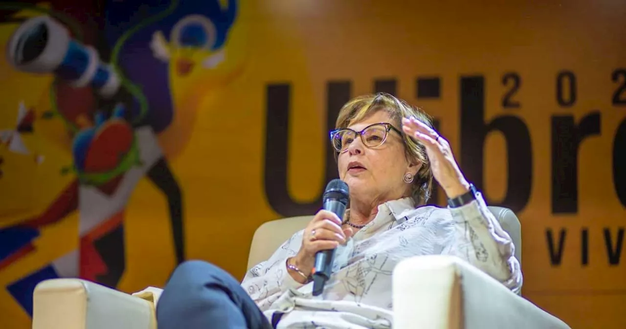 Conversación con la escritora Piedad Bonnett en la Feria del Libro de Bucaramanga, Ulibro 2024