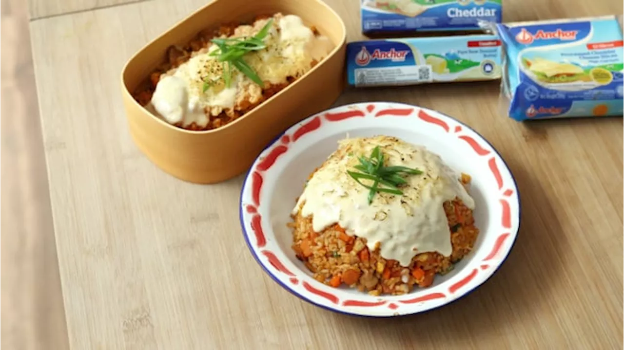 Bekal Praktis: Cheesy Chicken Fried Rice ala Chef Devina Hermawan, Bikinnya Kilat!