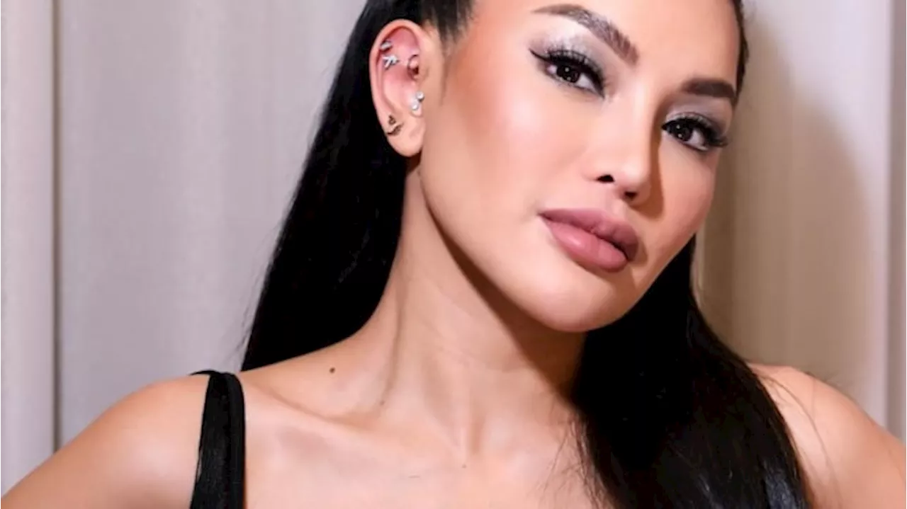 Nikita Mirzani Bongkar Habis Tabiat Buruk Lolly Demi Pacaran dengan Vadel Badjideh