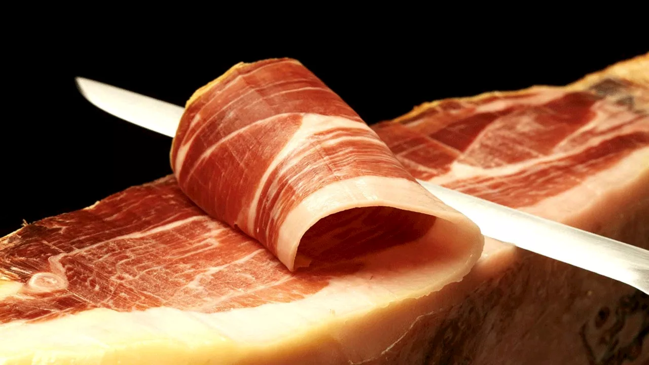 Una nueva alerta sanitaria obliga a retirar de inmediato un famoso jamón serrano español