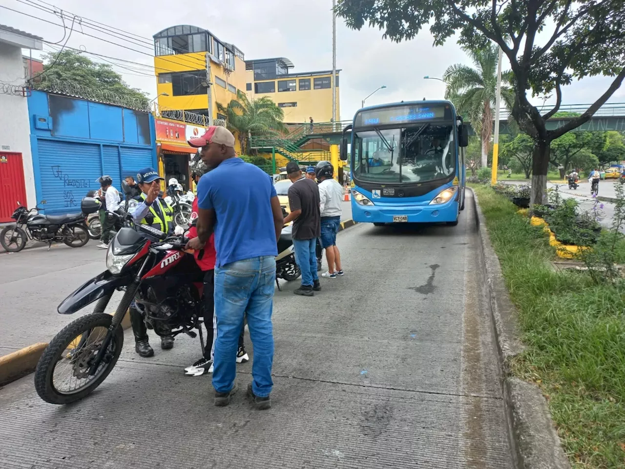 Comenzaron sanciones con fotomultas a invasores del carril exclusivo del MIO en Cali