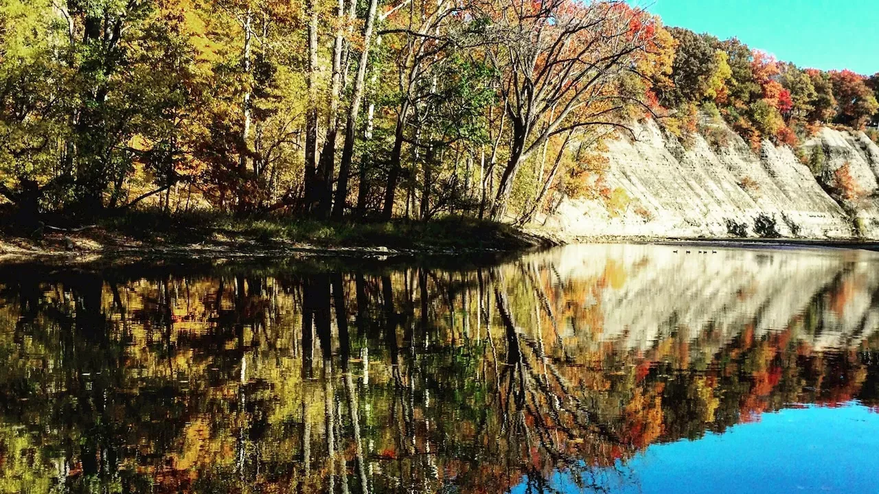 Here are the top 5 places to view fall foliage in Northeast Ohio