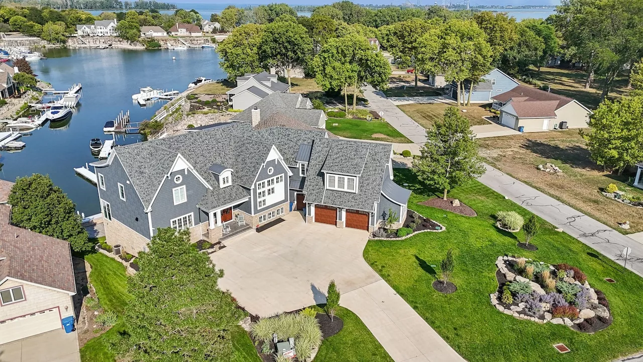 Marblehead lake home an escape from the city bustle: House of the Week