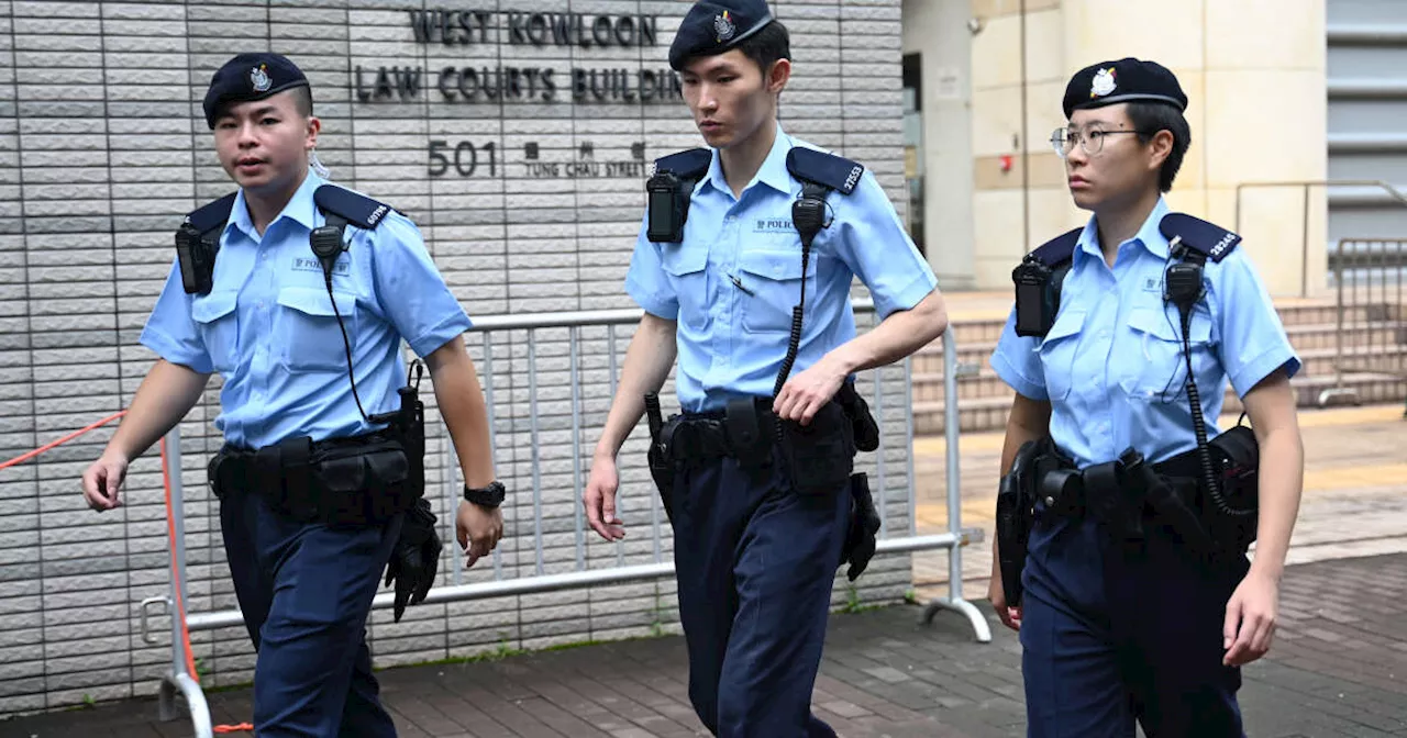 Hong Kong : quatorze mois de prison pour avoir porté un tee-shirt “séditieux”