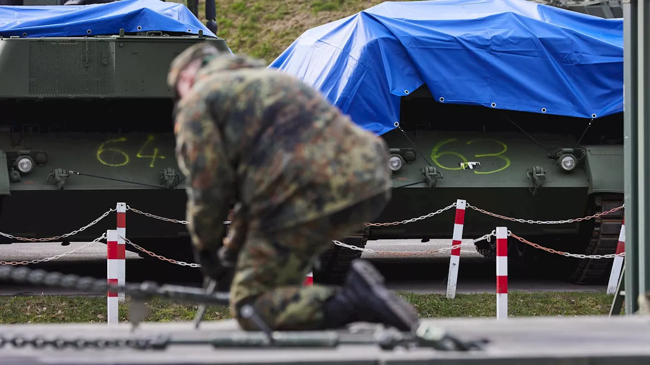 Russischer Angriffskrieg - Baerbock bekräftigt Ukraine-Kurs der Bundesregierung