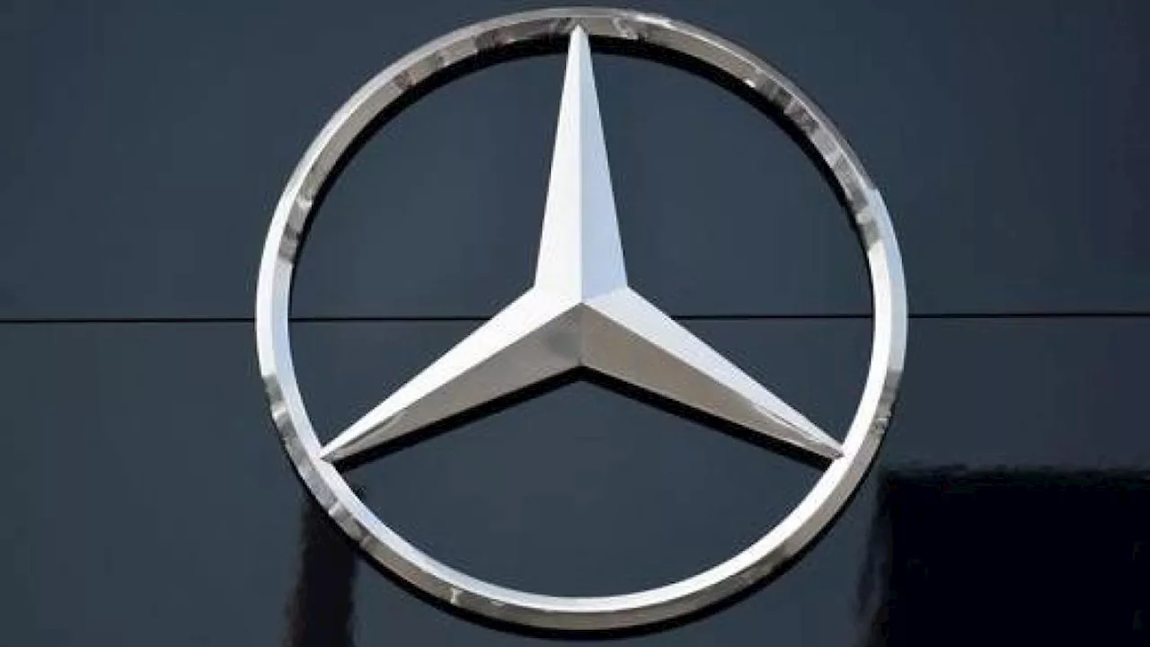 Mercedes cala in Borsa: cosa sta succedendo tra Cina ed elettriche