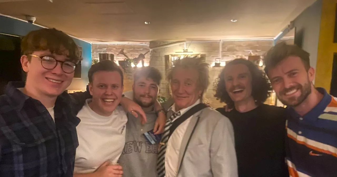 Rod Stewart parties in favourite Glasgow bar following historic Celtic win in Europe