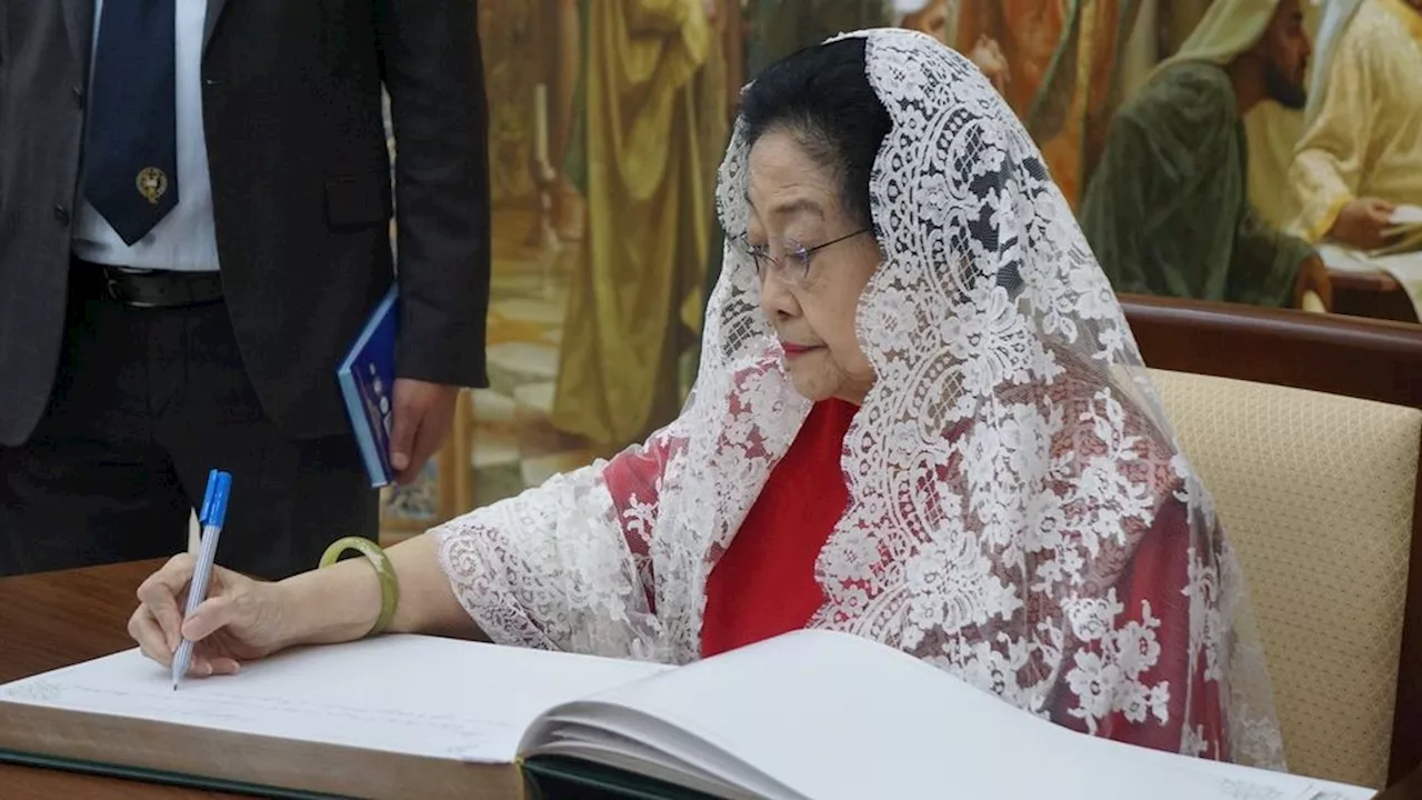 Megawati Berziarah ke Makam Imam Al-Bukhari dan Menjelajahi Pusat Penelitian Ilmiah