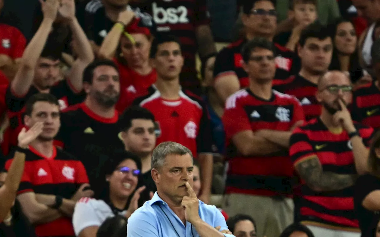 Técnico do Peñarol avalia torcida do Flamengo no Maracanã: 'Estádio mudo'