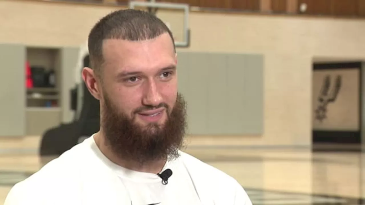 Mamukelashvili Talks Basketball, Family and Spurs Future