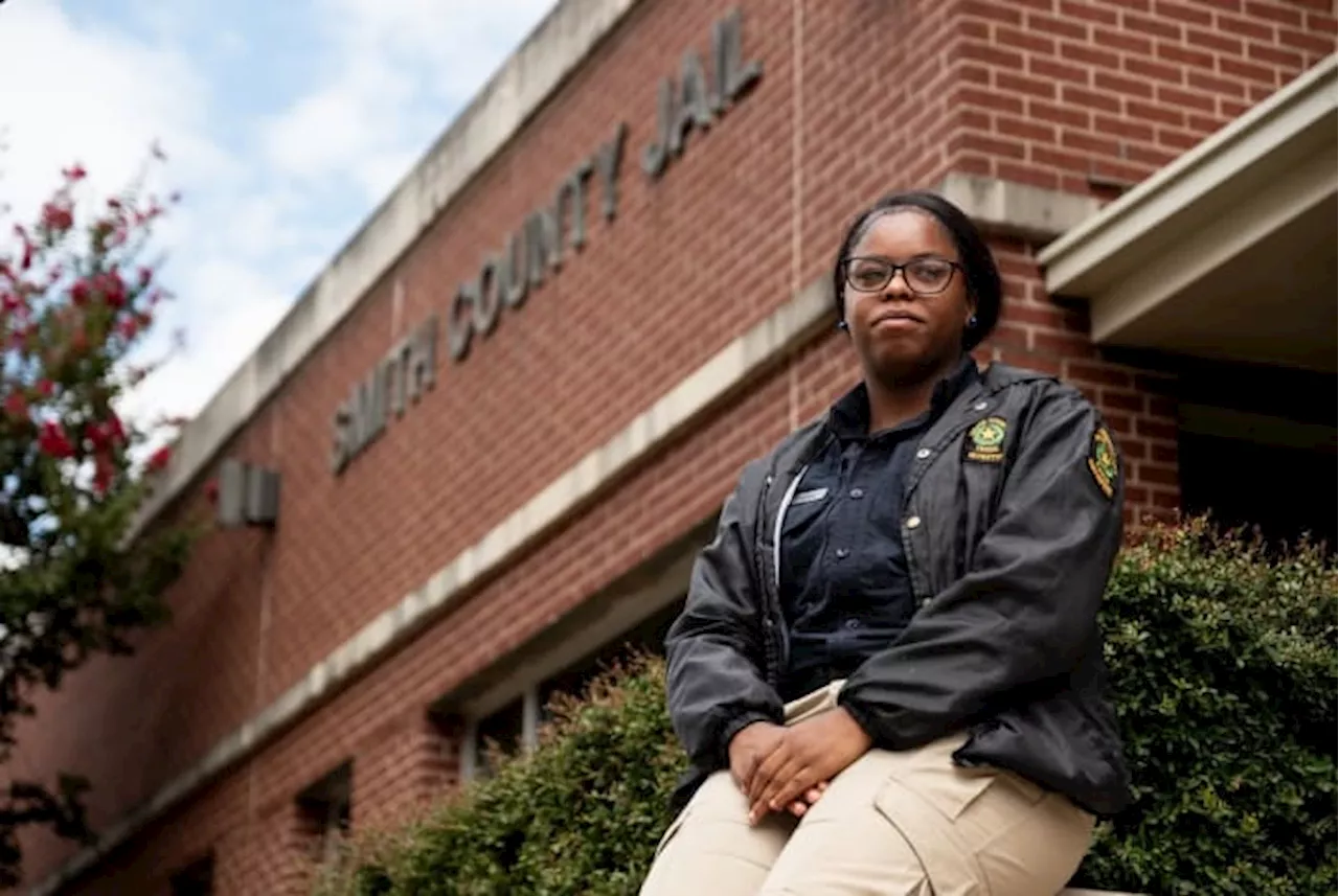 Texas prisons and jails are recruiting more teenagers to shore up guard shortage