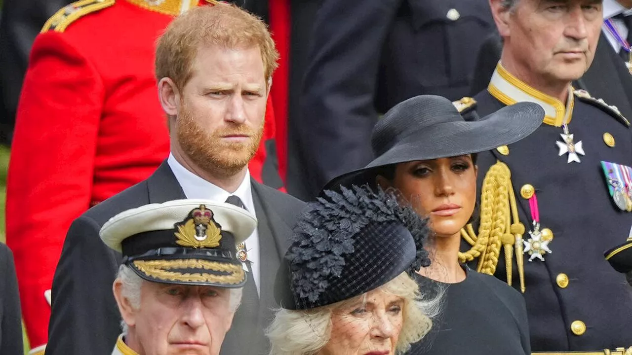 Pangeran Harry Marah ke Raja Charles Saat Meghan Markle Tidak Diundang Menengok Mendiang Ratu Elizabeth II