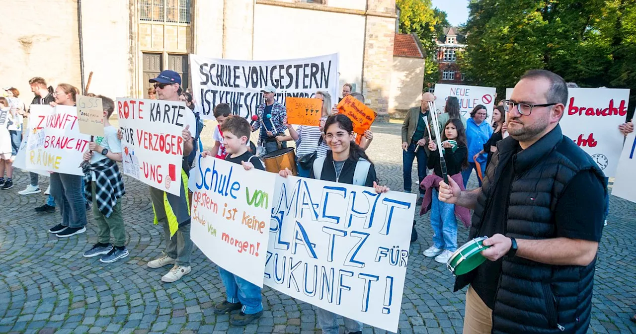 Rat entscheidet sich gegen geplanten Neubau der Geschwister-Scholl-Schule in Herford