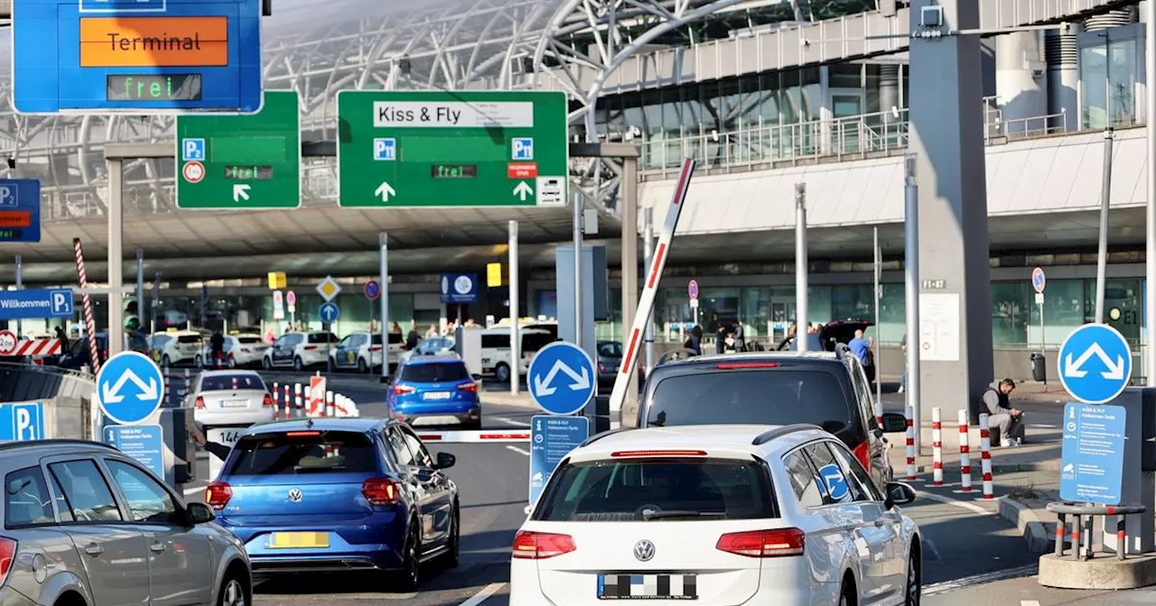 Düsseldorf Flughafen schafft Parkticket ab