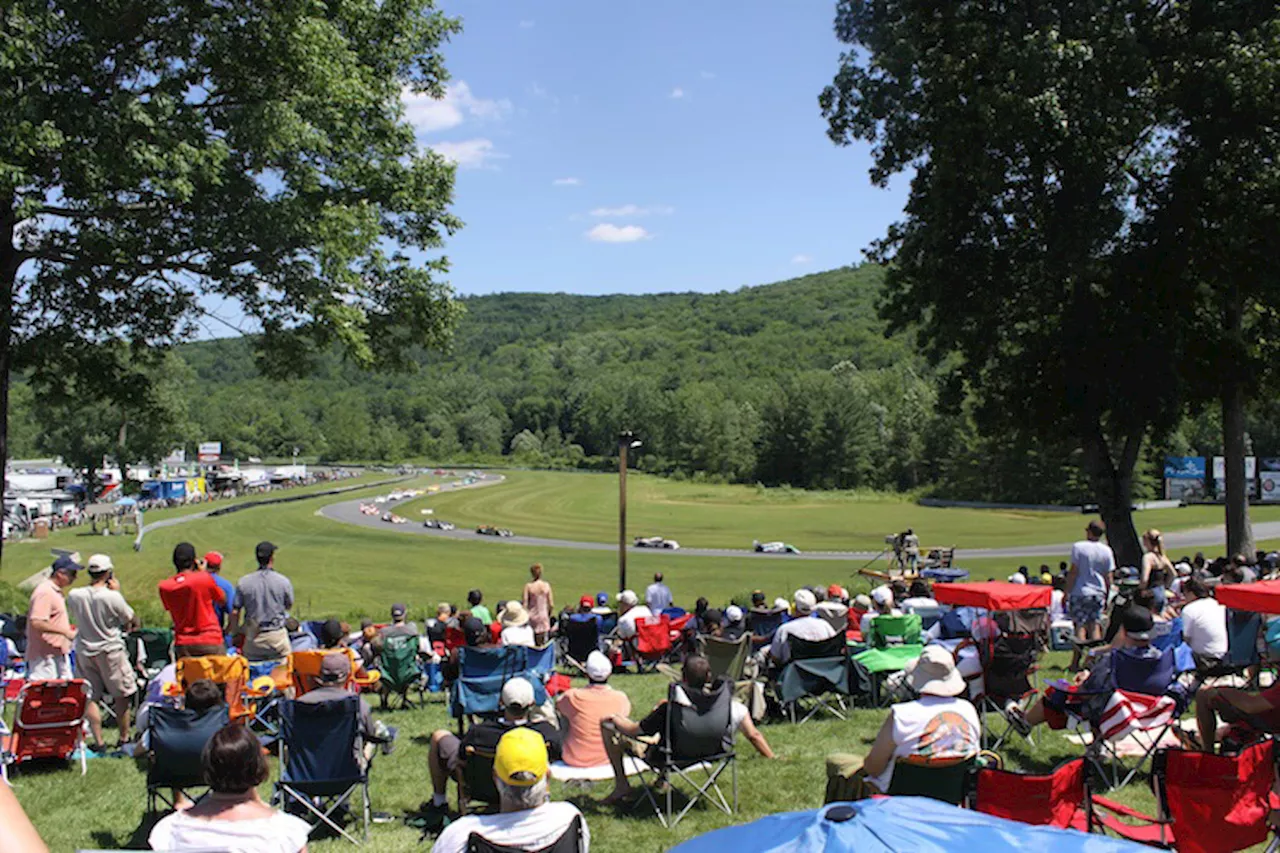 Dyson/Smith siegen in Lime Rock