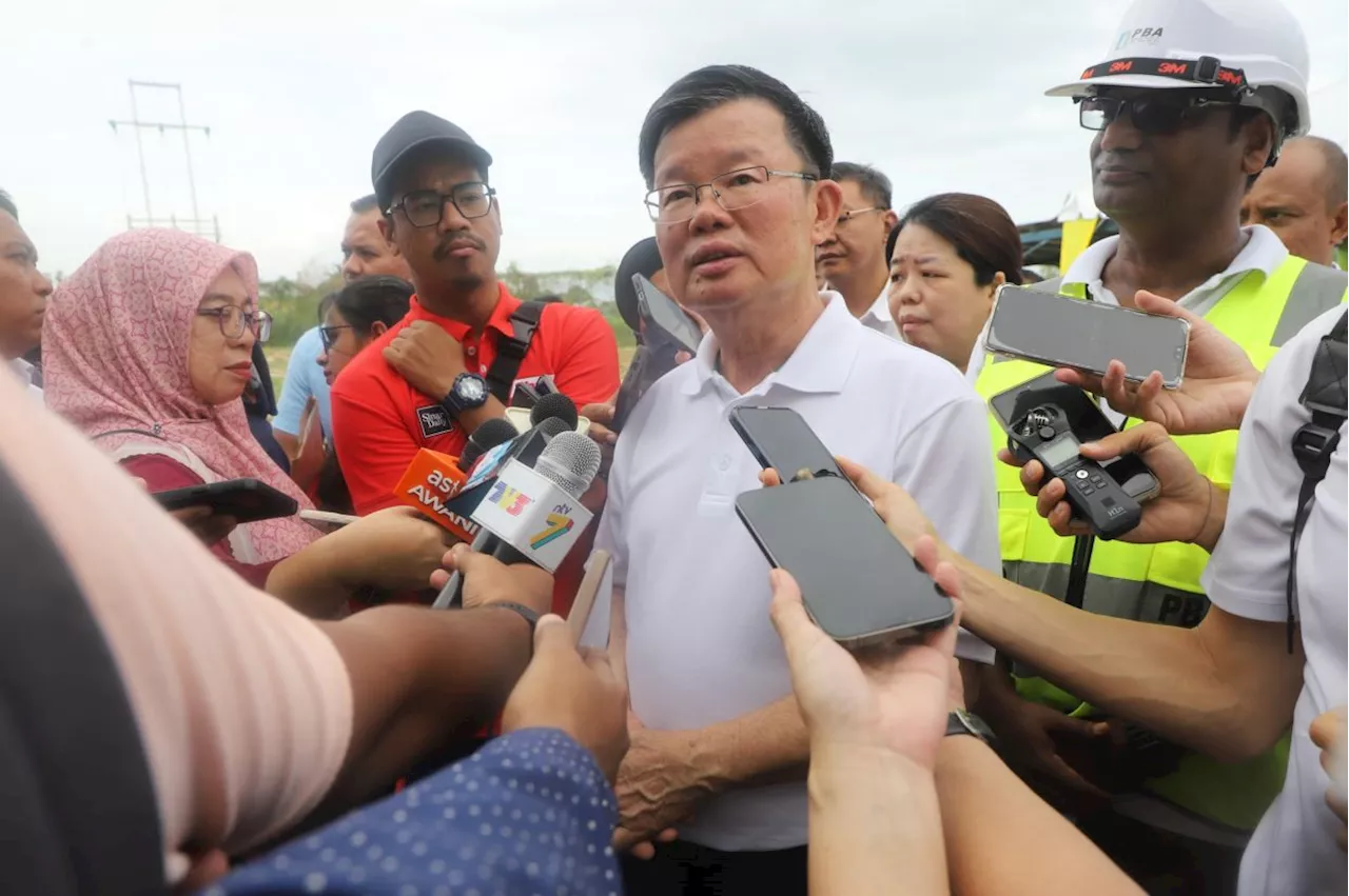 No cash aid for flood victims from state, says CM Chow